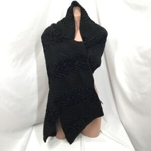 Rebecca Minkoff  Blocked Yarn Muffler (F2)